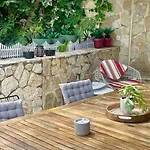 Mon Reve House